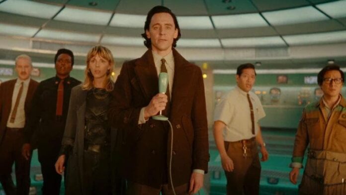 loki-2,-l’universo-marvel-e-appeso-alle-corna-del-dio-dell’inganno