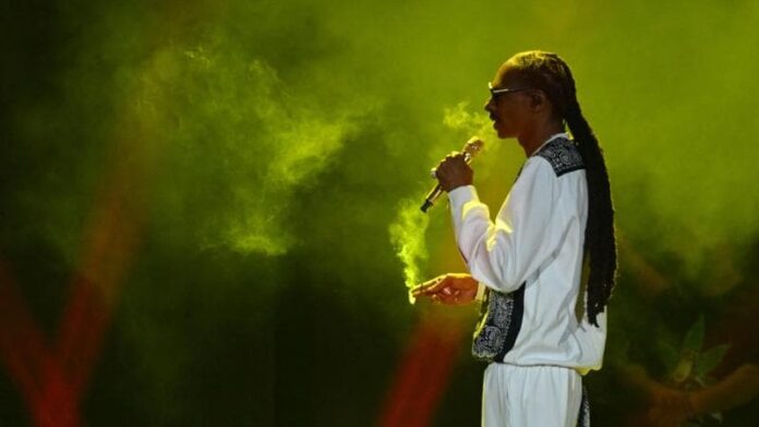 snoop-dogg-smette-di-fumare-marijuana.-“ne-ho-parlato-molto-in-famiglia”