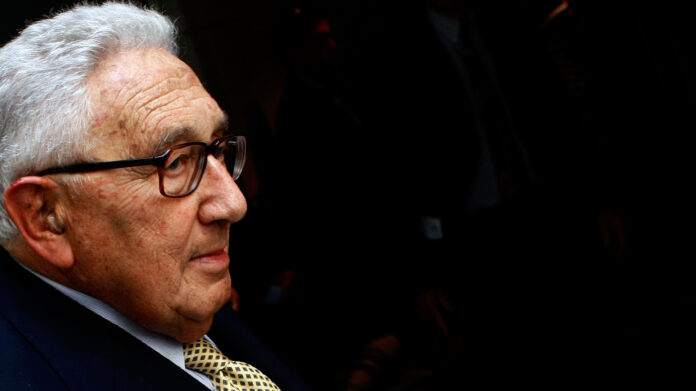 henry-kissinger,-legendary-diplomat-and-international-coverage-scholar,-dies-at-100