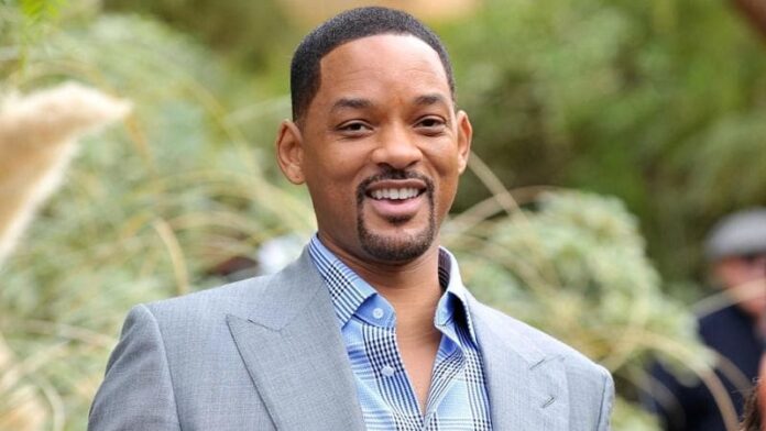 will-smith-regala-una-bici-e-un-laptop-computer-al-ragazzo-che-ha-attraversato-l’africa-per-iscriversi-all’universita