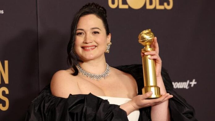 lily-gladstone,-prima-nativa-americana-a-vincere-il-golden-globe:-“e-un-momento-storico”