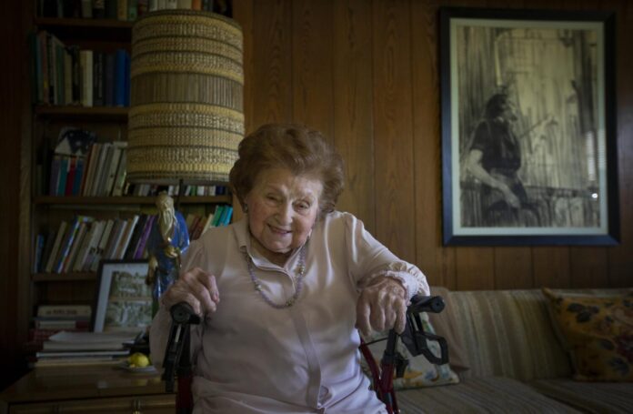 pearl-berg,-ninth-oldest-individual-on-the-planet,-dies-in-la.-at-114