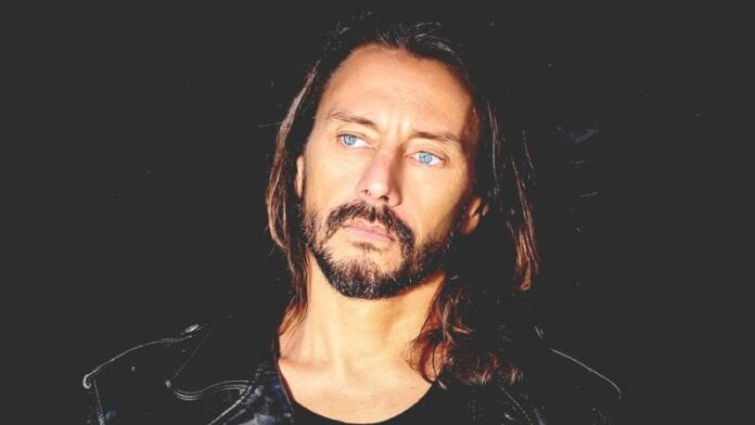 bob-sinclar,-il-dj-in-consolle-sulla-nave-nella-seconda-serata-del-competition-di-sanremo