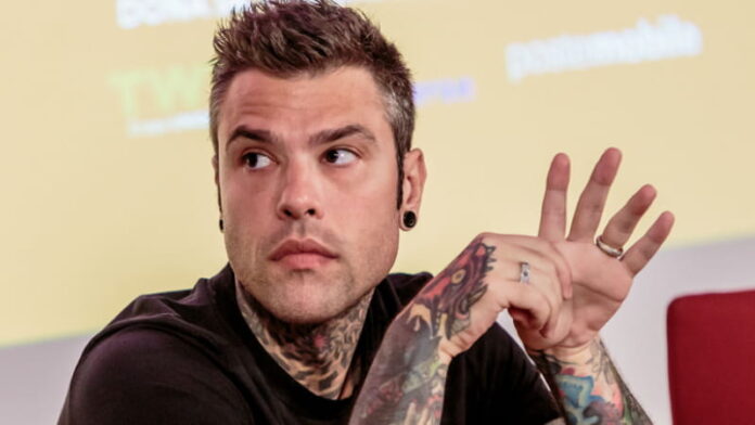 fedez:-“penultima-puntata-di-muschio-selvaggio-ci-e-costata-una-diffida”