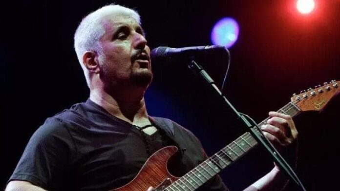 pino-daniele,-l’omaggio-per-il-compleanno:-la-ristampa-di-‘scio-reside’-e-un-discuss-su-di-lui