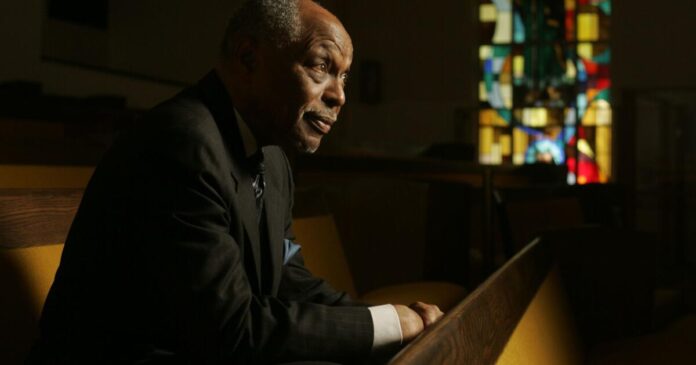 cecil-l.-murray,-who-made-the-first-african-methodist-episcopal-church-essentially-the-most-prestigious-black-pulpit-in-los-angeles,-has-died
