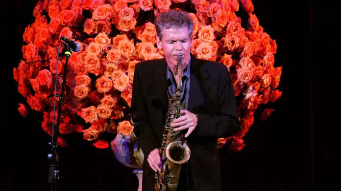 saxophonist-david-sanborn,-6-time-grammy-winner,-has-died-at-age-78