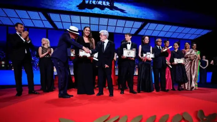 quel-palmares-di-cannes-in-cui-le-storie-delle-persone-sono-quasi-piu-emozionanti-dei-movie