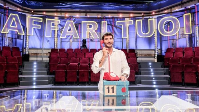 ‘affari-tuoi’,-al-through-la-nuova-stagione-con-stefano-de-martino:-“ho-sentito-amadeus-e-mi-ha-dato-dei-consigli”