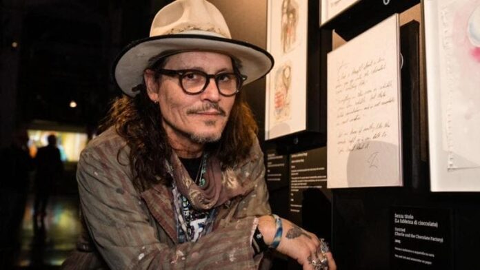 johnny-depp-in-vacanza-alle-bahamas-mostra-i-denti-nuovi